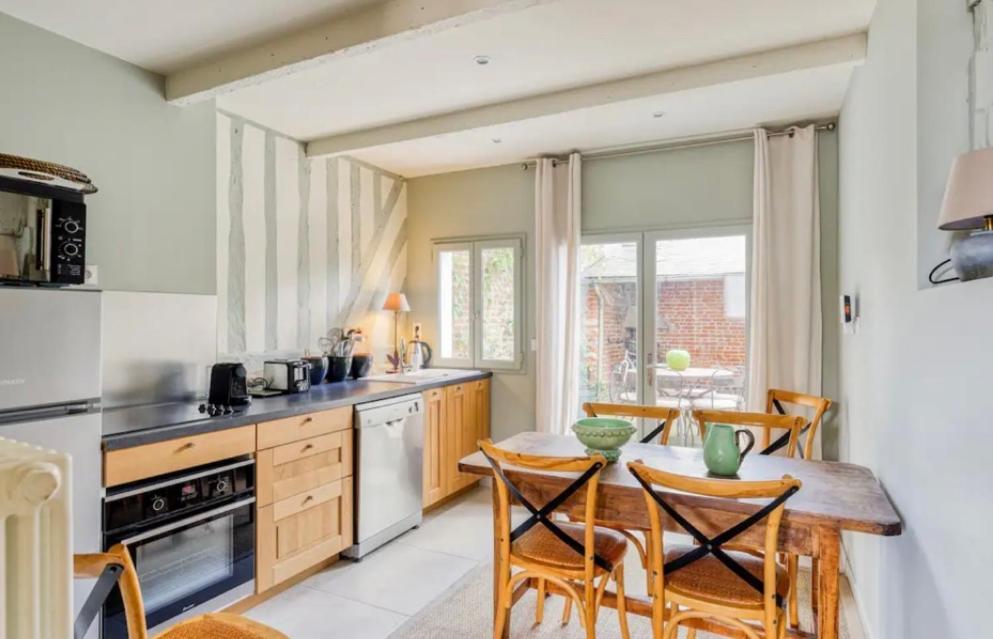Maison De Charme Beaumont, Proche Deauville Εξωτερικό φωτογραφία