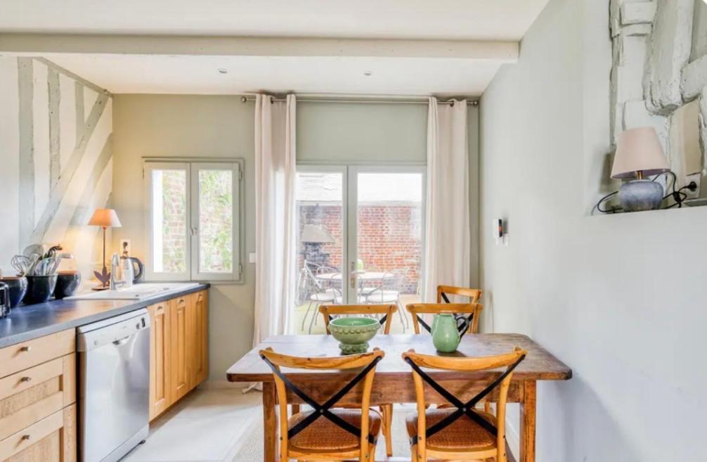 Maison De Charme Beaumont, Proche Deauville Εξωτερικό φωτογραφία